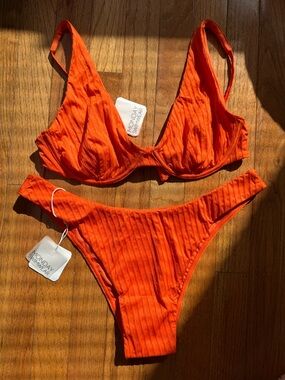 MONDAY SWIMWEAR Byron Bottom & Formentera Top Bikini SET XL